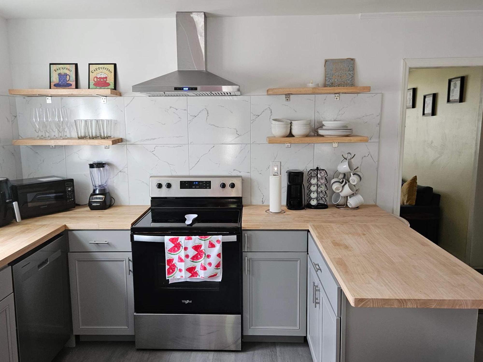 Private Single Level Standalone House Large Lot - 3 Bedrooms Charlotte Buitenkant foto